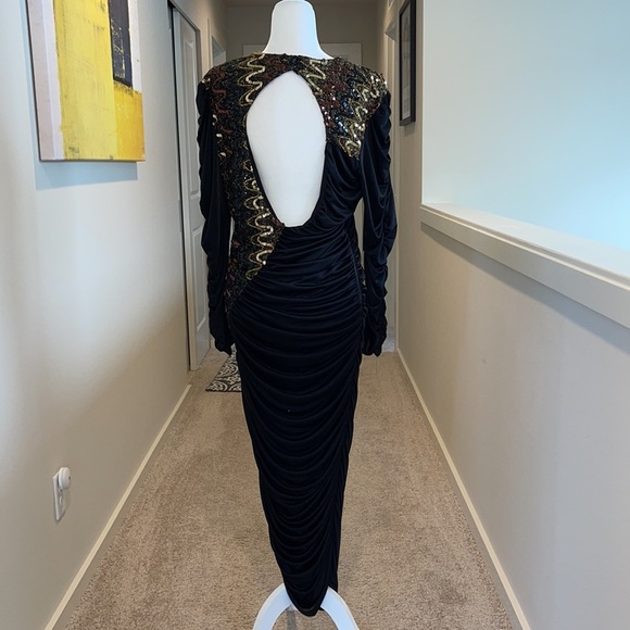 The new look formal dress beaded mermaid style - Picture 6 of 11